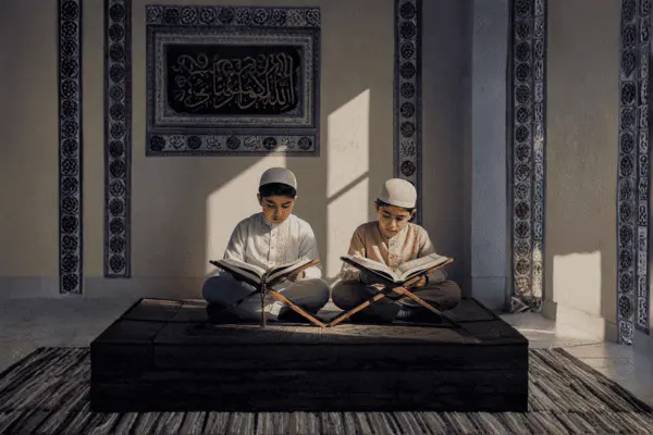 Shia online Quran Nazara and Tajweed classes — learn fluent Quran recitation with correct Makharij